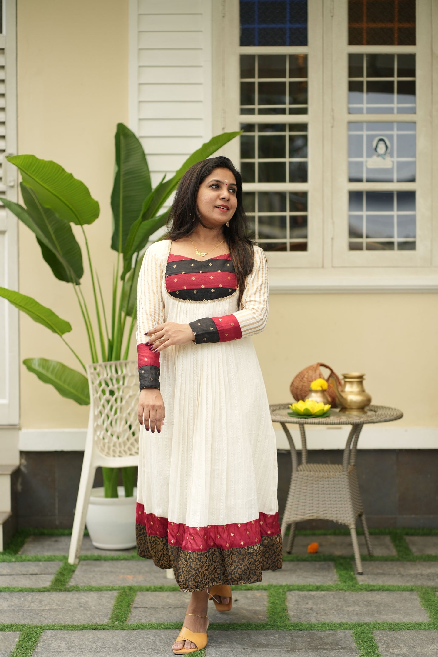 Ivory Kasavu Grace Anarkali