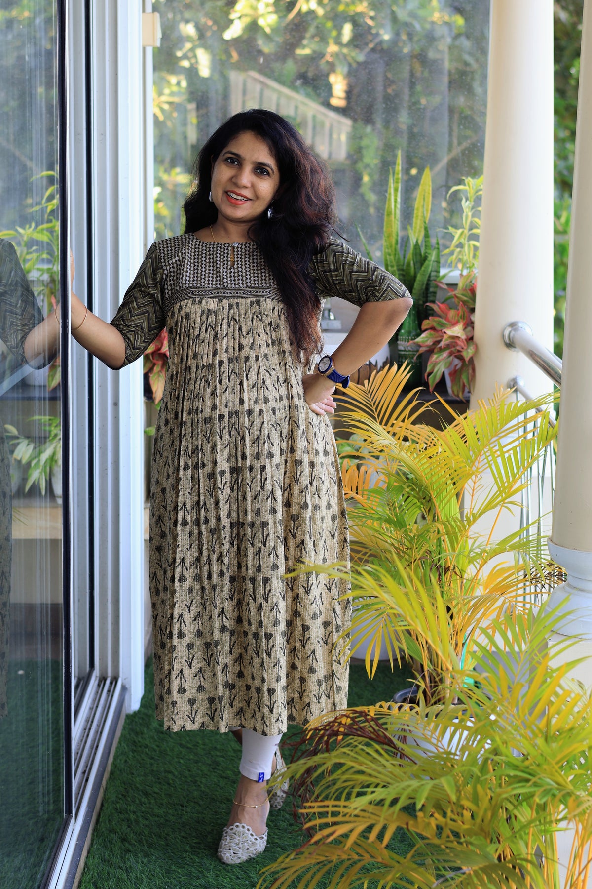 Earthy Elegance - Olive & Beige Cotton Printed Kurtha