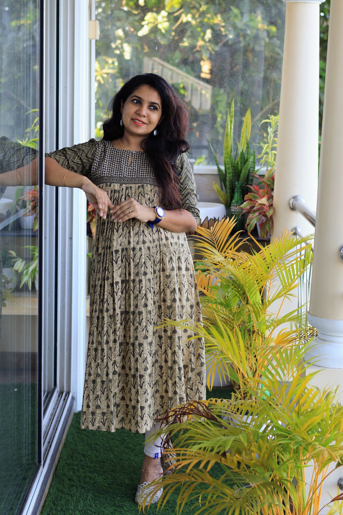 Earthy Elegance - Olive & Beige Cotton Printed Kurtha