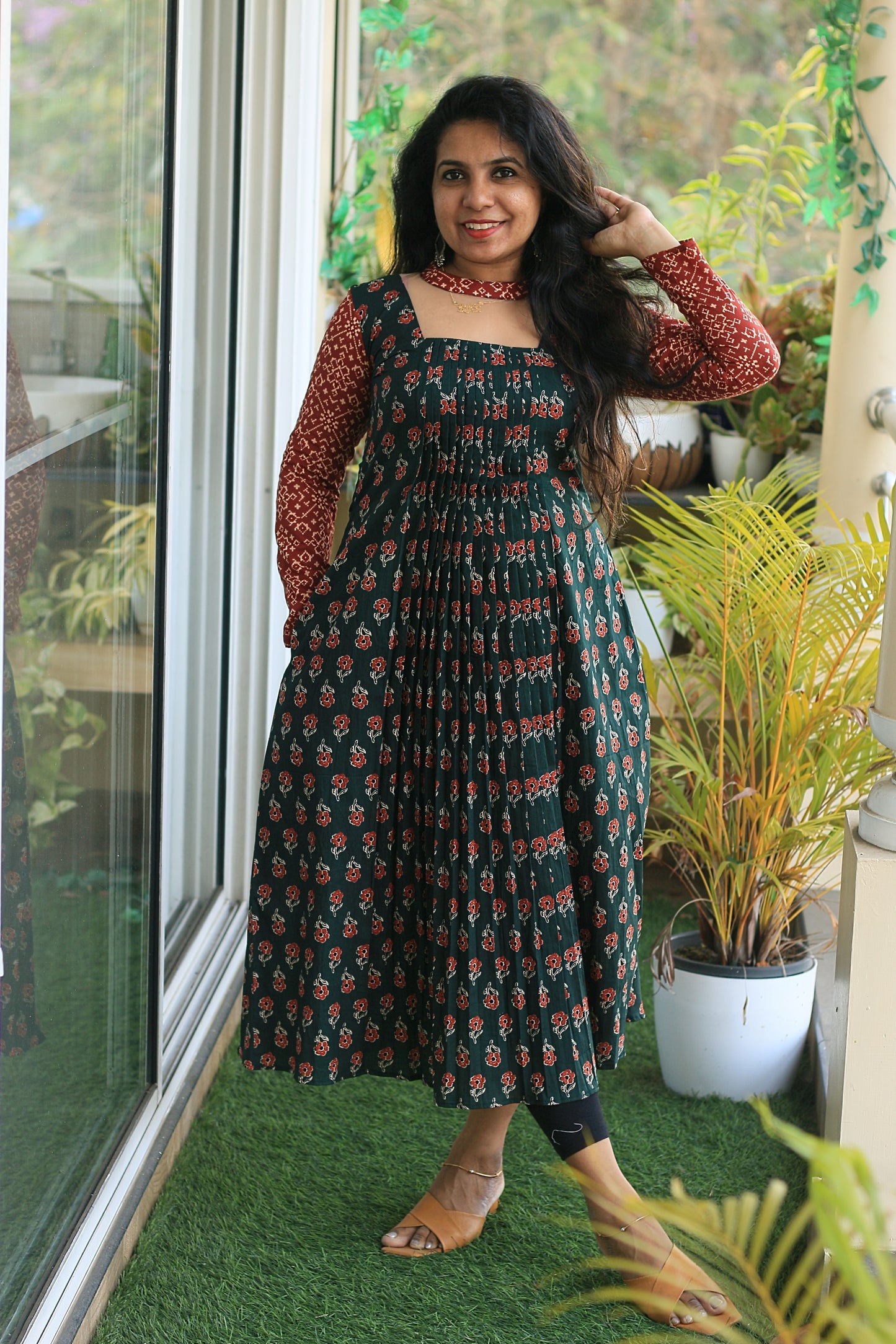 Green Pleated set