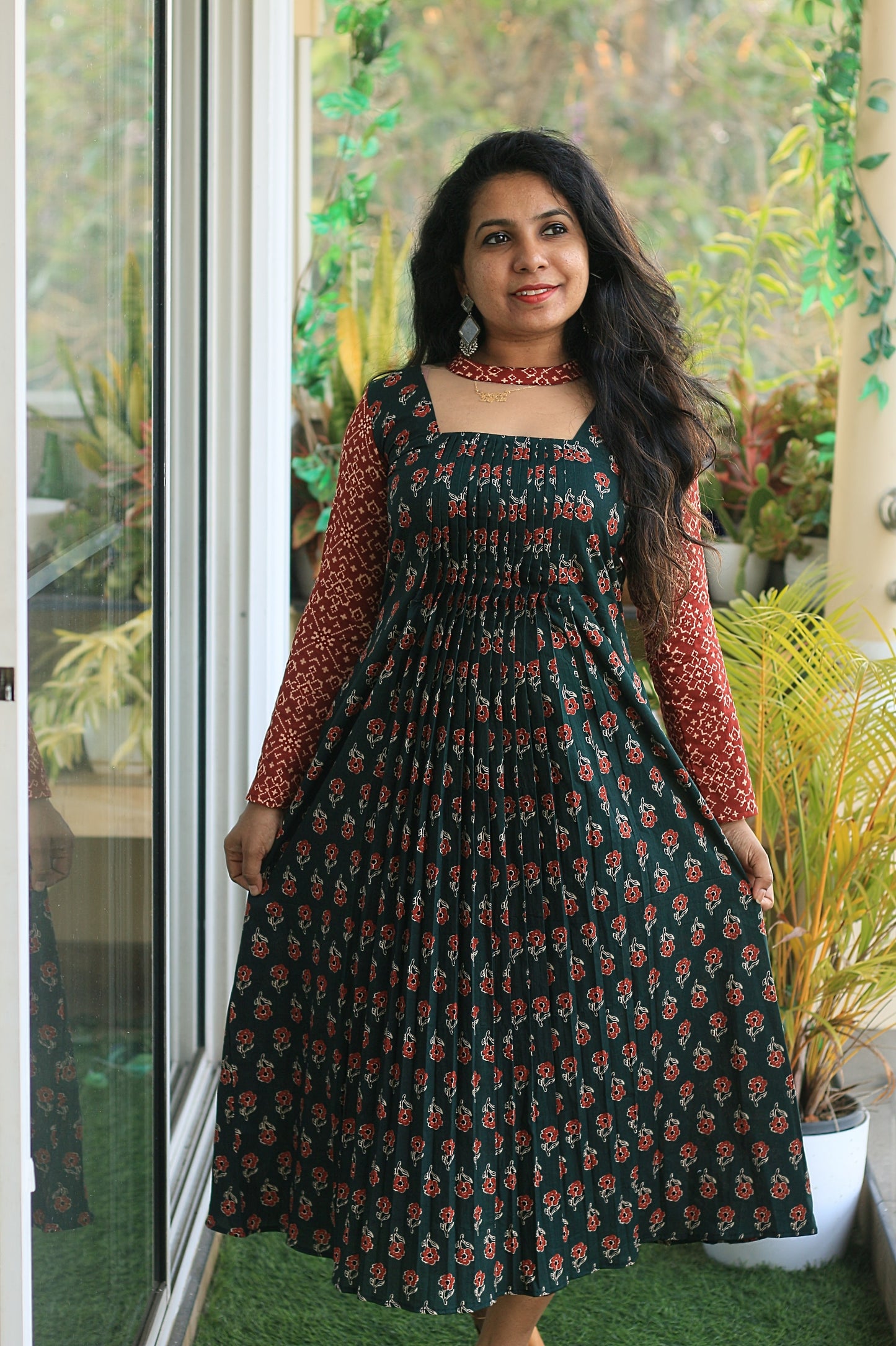 Green Pleated set